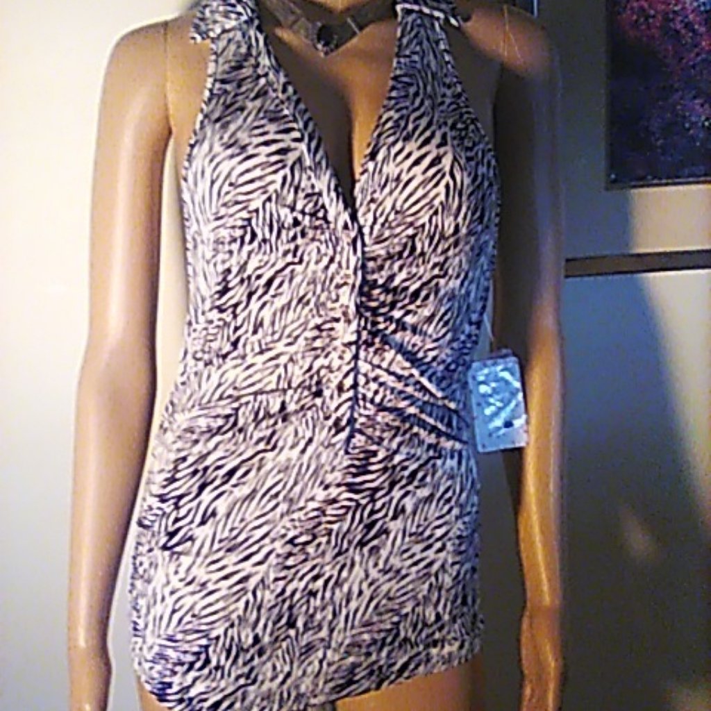 Free People Top Sp Rouched Sides V Neck Collar Sleeveless Stretchy Nwt
